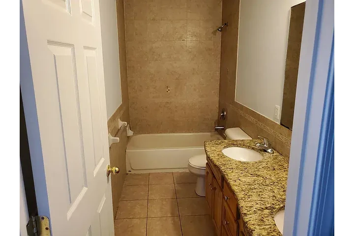 $2749 : Three Bedrooms Apt for Rent image 4