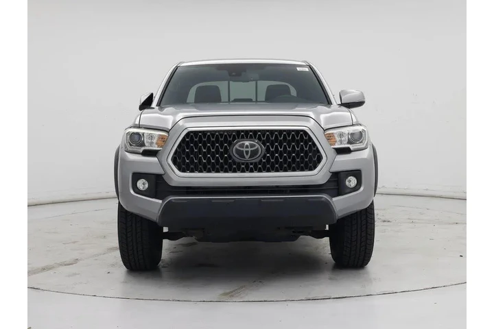 $28998 : Toyota Tacoma 2018 4x4 TRD P image 5