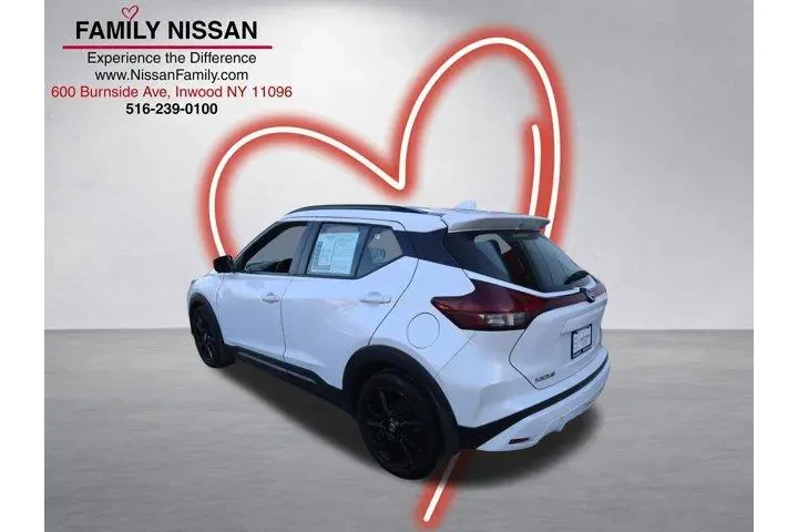 $13768 : Nissan Kicks 2021 SR 4dr Cro image 5