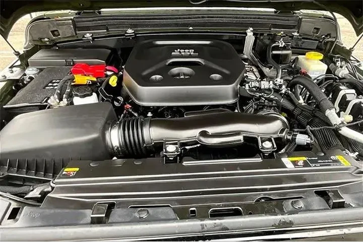 $28989 : Jeep Wrangler Unlimited 2022 image 9