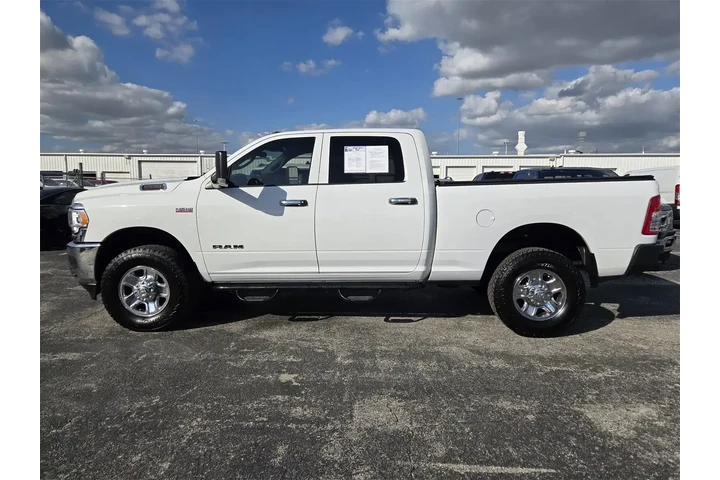 $35992 : Ram 2500 2022 4x4 Tradesman image 4
