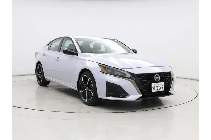 $24998 : Nissan Altima 2025 2.5 SR 4d image 1
