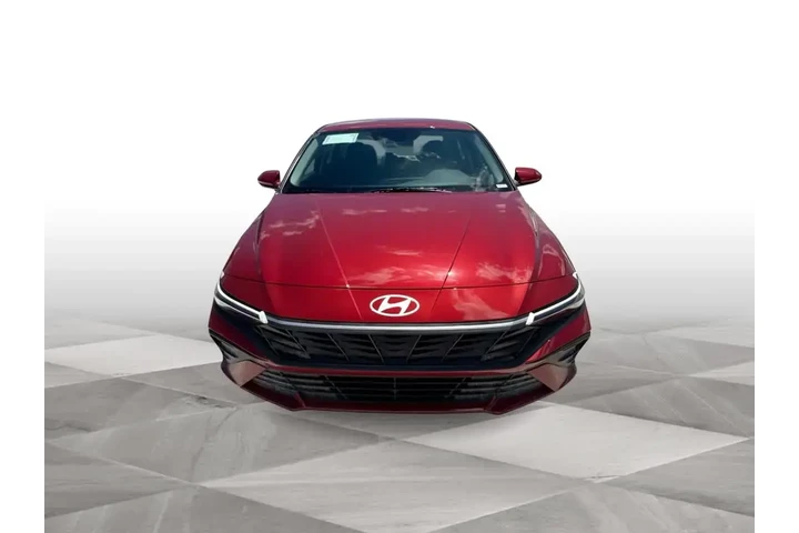 $23940 : Hyundai ELANTRA 2025 SE 4dr image 2