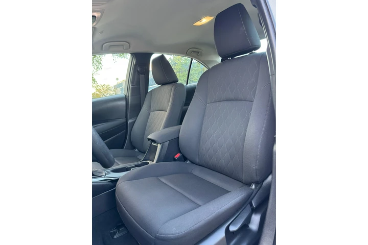 $18950 : *🚗 Toyota Corolla LE * image 2