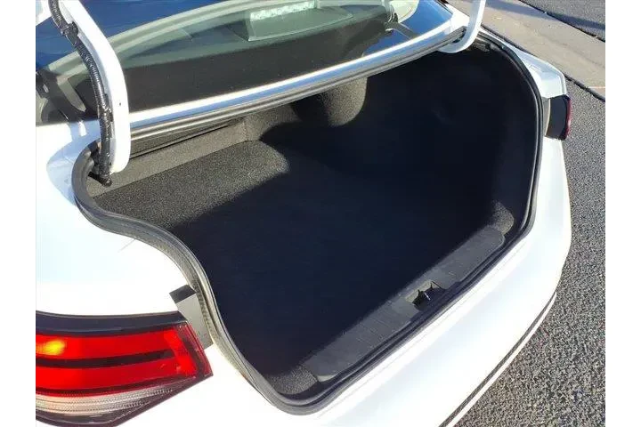 $15900 : Nissan Sentra 2024 S 4dr Sed image 9