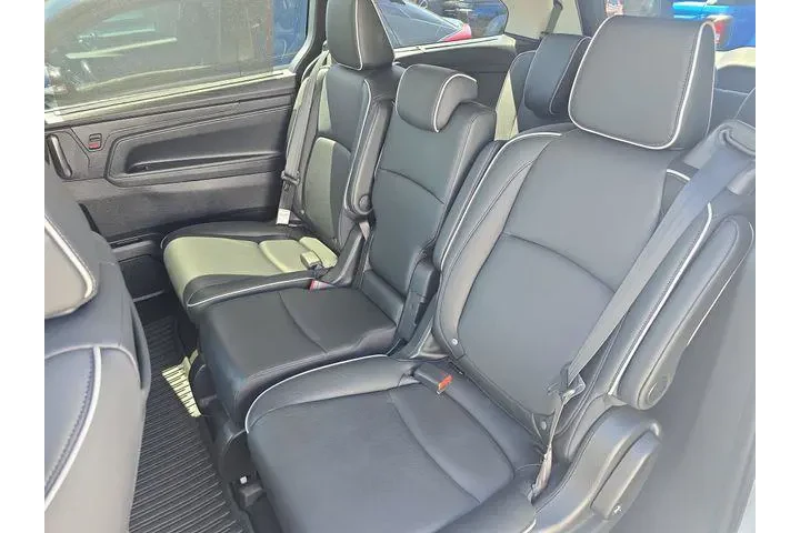 $38990 : Honda Odyssey 2025 Touring 4 image 10