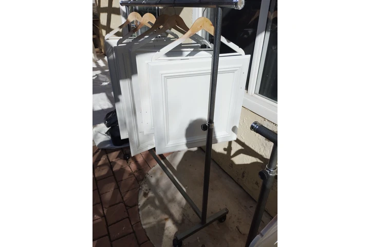 PINTURA DE GABINETES image 5