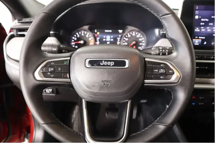 $25435 : Jeep Compass 2025 4x4 Latitu image 3