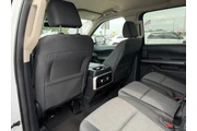 $39557 : Ford Expedition 2024 4x4 XLT thumbnail