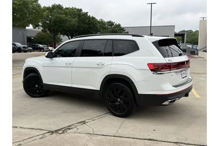 $31417 : Volkswagen Atlas 2024 SE 4dr image 10