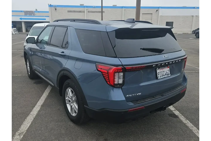$37000 : Ford Explorer 2025 Active 4d image 6