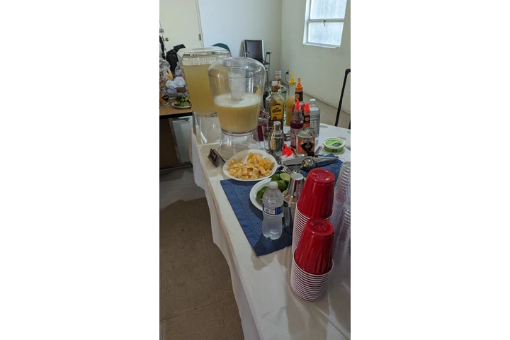 Rene Bartender services image 5