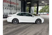 Toyota Camry 2023 AWD SE 4dr thumbnail