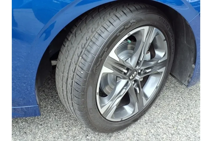 $24900 : Kia K5 2021 EX 4dr Sedan image 4