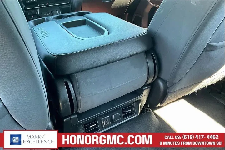 $39888 : GMC Sierra 3500HD 2020 4x4 S image 10