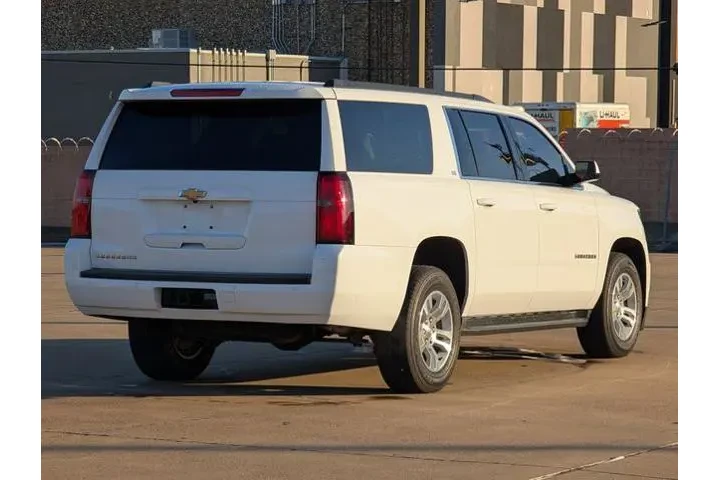 $18495 : Chevrolet Suburban 2016 4x2 image 3