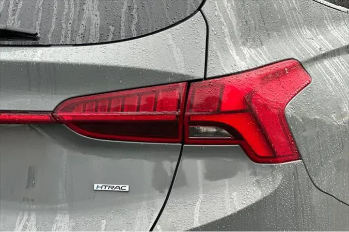 $21990 : Hyundai SANTA FE 2021 AWD SE image 6