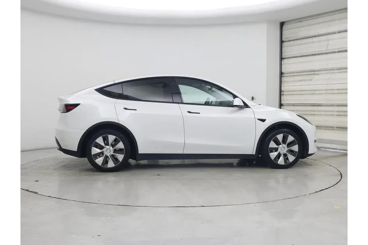 $29998 : Tesla Model Y 2023 AWD Long image 7