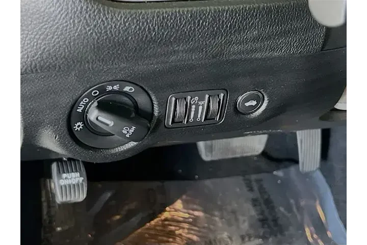 $24900 : Dodge Challenger 2022 GT 2dr image 10