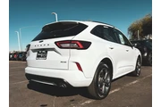 $22998 : Ford Escape 2023 AWD ST-Line thumbnail