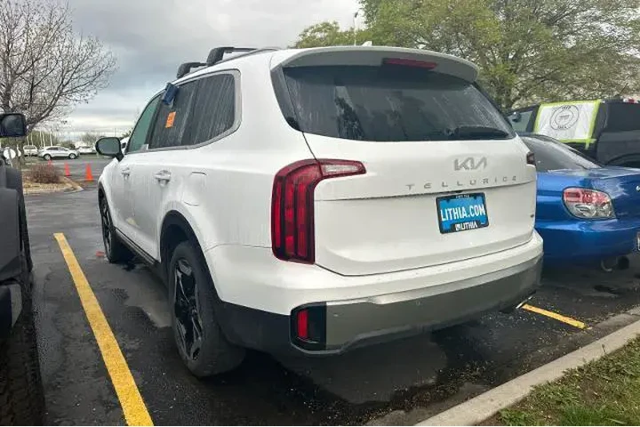 $37995 : Kia Telluride 2025 AWD S 4dr image 6