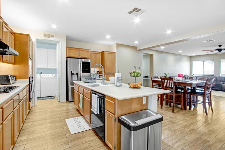 $650000 : CASA DE VENTA EN MOVAL image 5