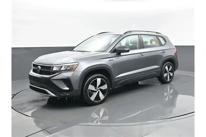 $17881 : Volkswagen Taos 2024 AWD S 4 image 1