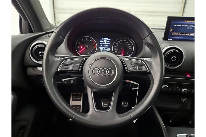 $17998 : Audi A3 2019 Titanium 40 TFS image 10