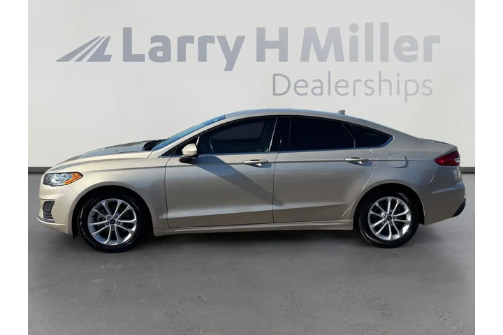 $13742 : Ford Fusion 2019 SE 4dr Seda image 2