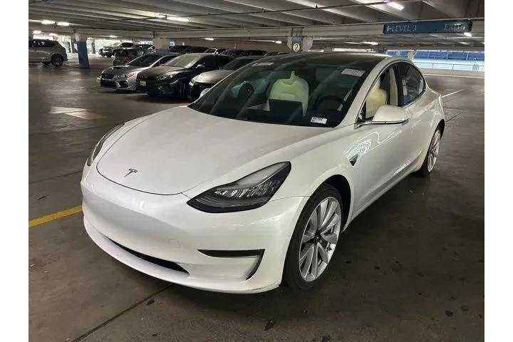 $21995 : Tesla Model 3 2020 AWD Long image 4
