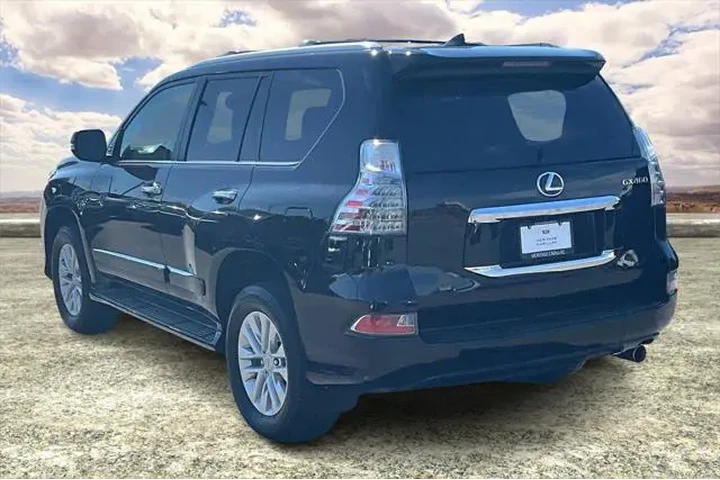 $25993 : Lexus GX 460 2017 AWD 4dr SU image 4