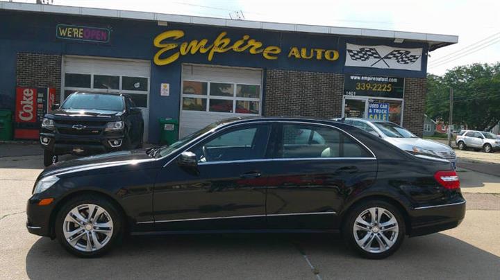 $11599 : 2011 Mercedes-Benz E-Class E image 1