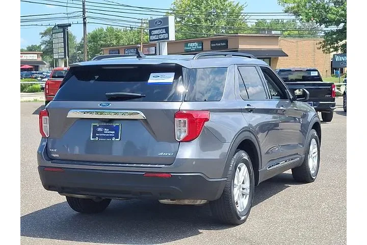 $31274 : Ford Explorer 2022 AWD XLT 4 image 6