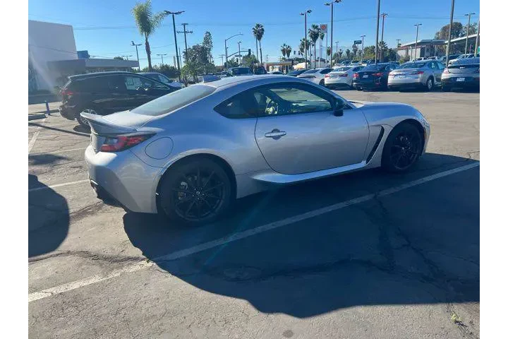 $34991 : Toyota GR86 2024 Premium 2dr image 5