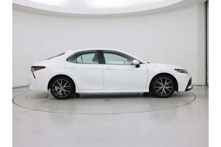 $30998 : Toyota Camry Hybrid 2023 SE image 7