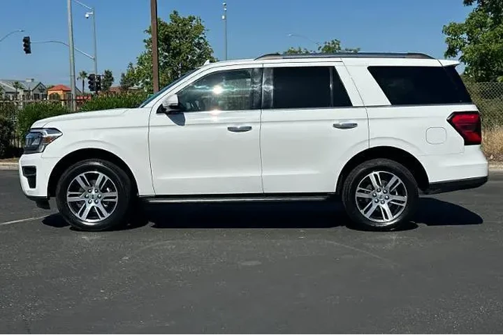 $38000 : Ford Expedition 2024 4x2 Lim image 6
