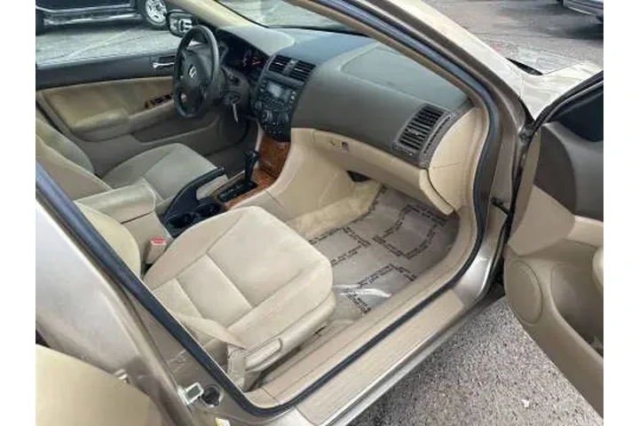 2005 Accord EX w/Leather w/Na image 8