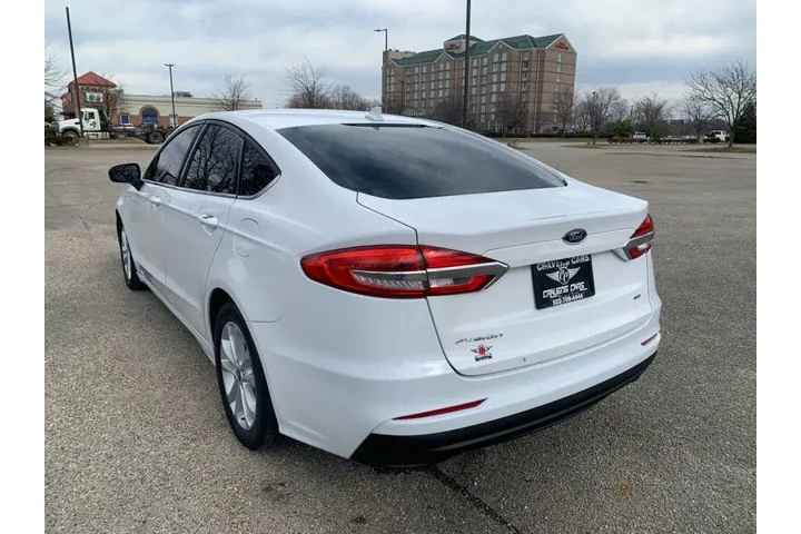 $13995 : 2019 Fusion SE image 4