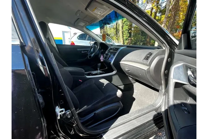 $8999 : 2014 Altima image 9