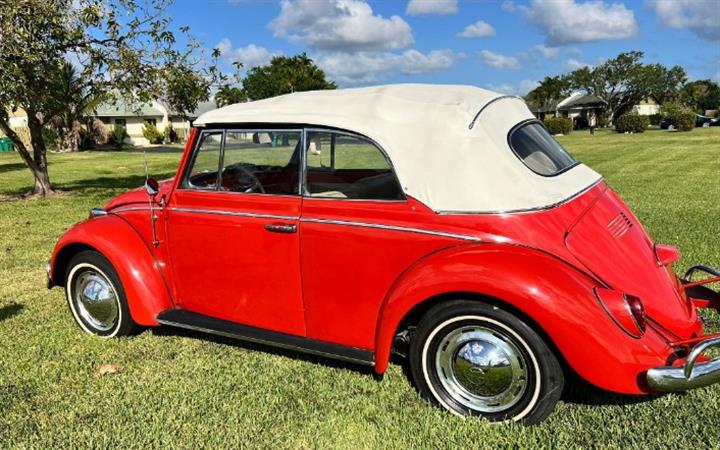 $28000 : 1965 Volkswagen Cabriolet 100% image 7