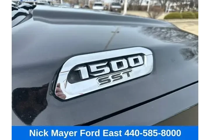 $34995 : Ram 1500 2025 4x4 Big Horn 4 image 9