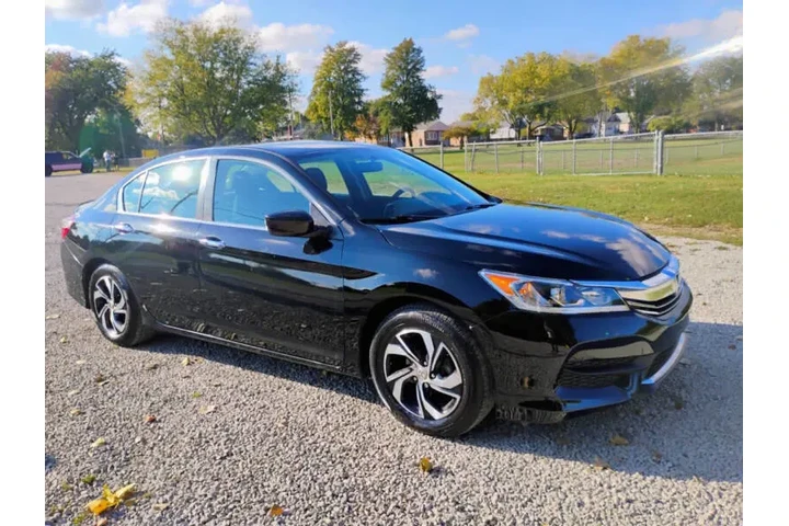$14995 : 2016 Accord LX image 2