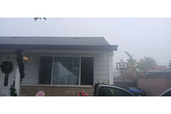 Busco trabajo de Roofing image 5