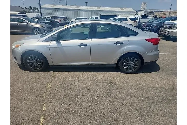 $6991 : Ford Focus 2015 S 4dr Sedan image 10