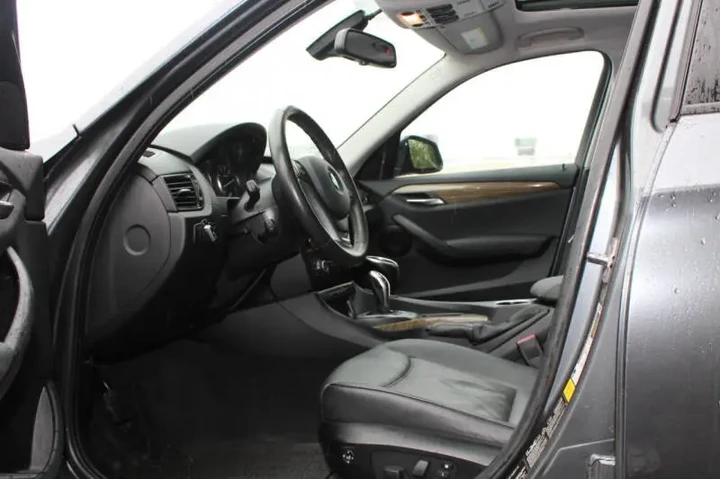 2015 BMW X1 xDrive28i image 7