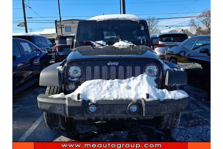 $16951 : Jeep Wrangler Unlimited 2017 image 2