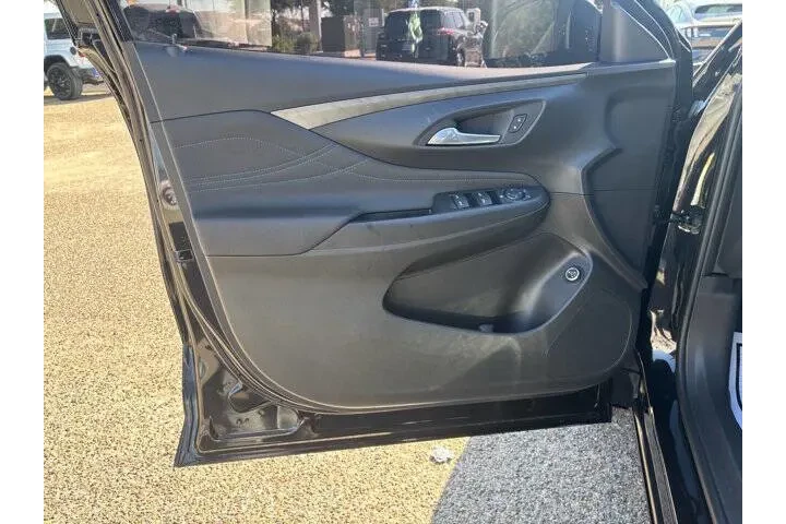 $26975 : 2025 Envista Sport Touring image 10