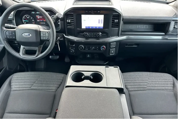 $37759 : Ford F-150 2023 4x4 XL 4dr S image 3