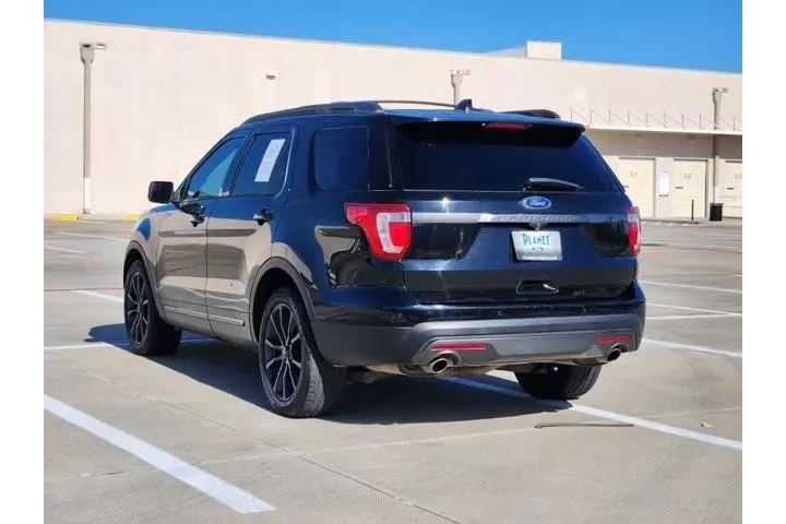 $12591 : Ford Explorer 2017 XLT 4dr S image 5