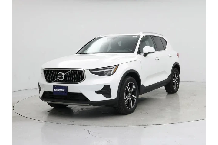$26998 : Volvo XC40 2024 AWD B5 Core image 4